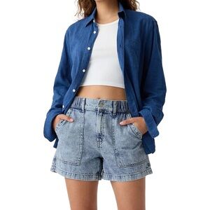 NWT Gap Easy High Rise Utility Short Light Wash Elastic Waist size M